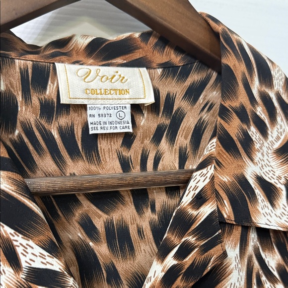 Leopard Print Short Sleeve Shirt - Picture 2 of 4